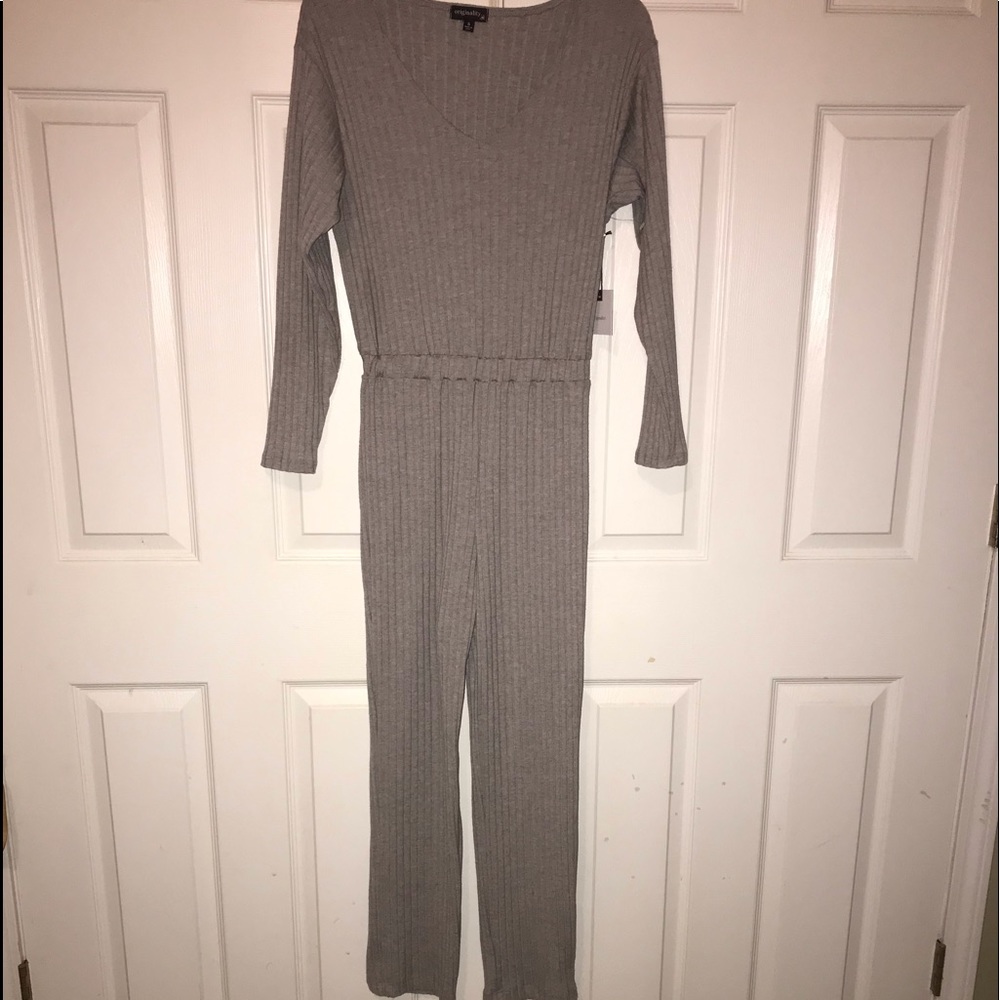 Super cute light gray Jumpsuit!